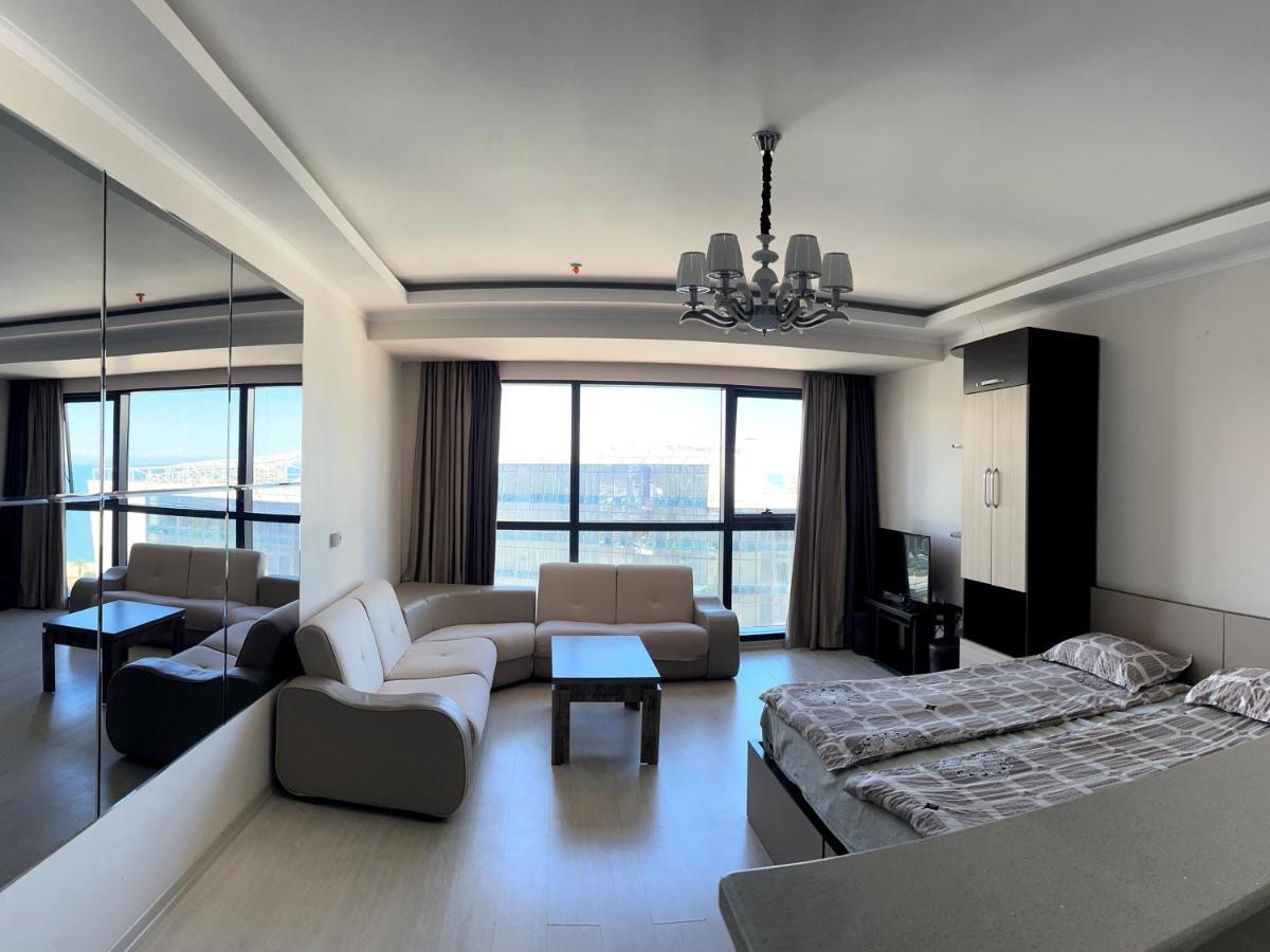 Angel Apartment In Porta Batumi Exterior photo